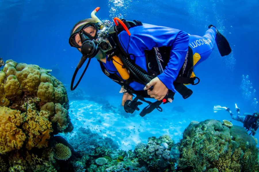 go scuba diving in nauru